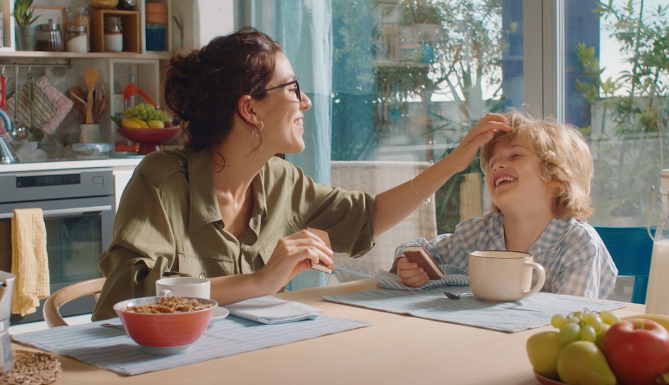 Kinder Sorpresa e Kinder Fetta al Latte in tv con nuovi spot firmati Leo Burnett