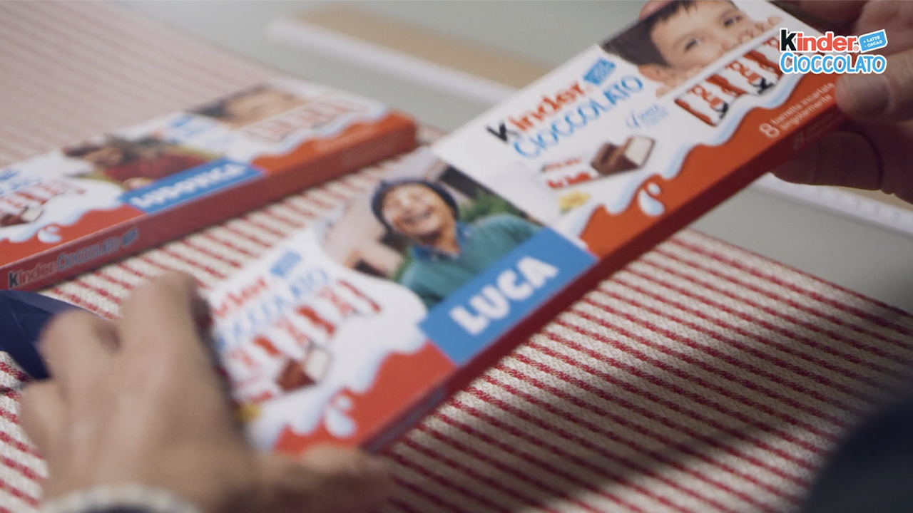 Kinder Cioccolato Face of Kinder Leo Italia